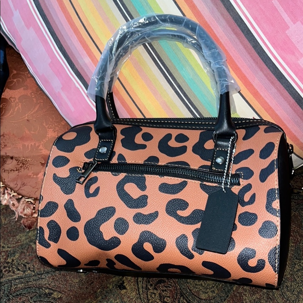 NEW Animal Print Faux Vegan Leather Handbag Satchel shoulder strap 10”x7.5”x5.5”